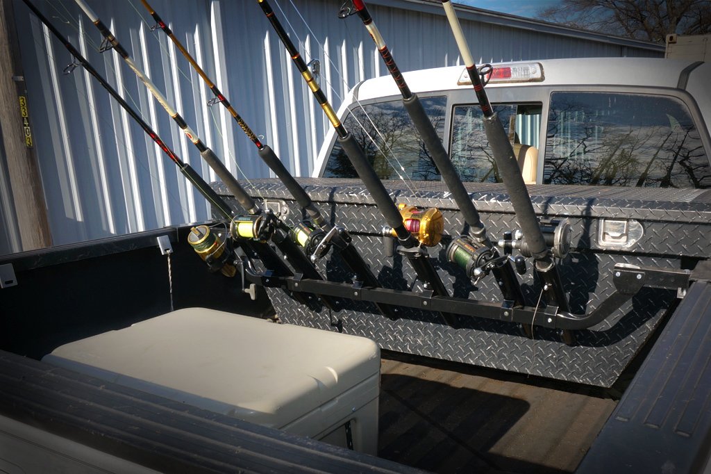 Truck bed clearance rod holder